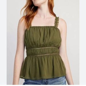 Old Navy Rufle Cami Top Size SX